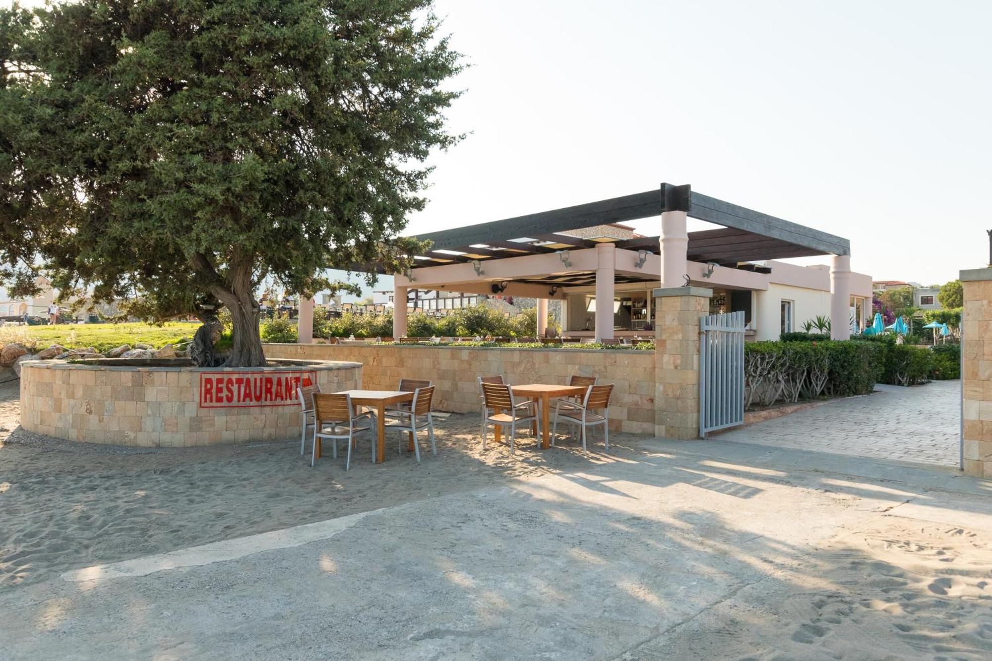 Amaryllis Front Beach Hotel Lardos Ngoại thất bức ảnh